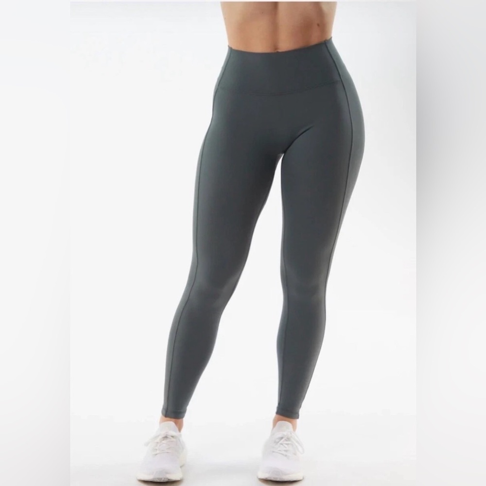 Alphalete Pulse Kinetic Leggings, Size S
